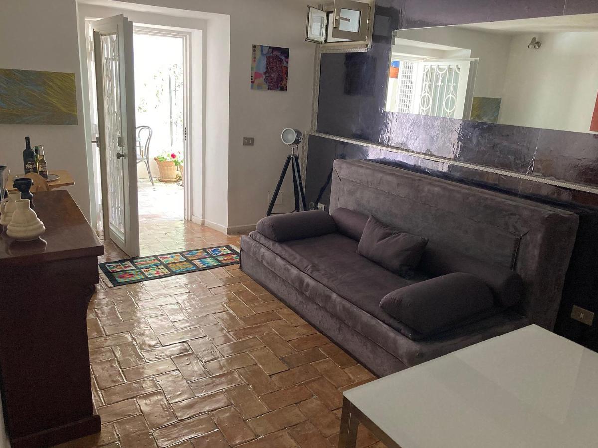 Residenza Le Rose Villa D'Arte Nápoly Kültér fotó