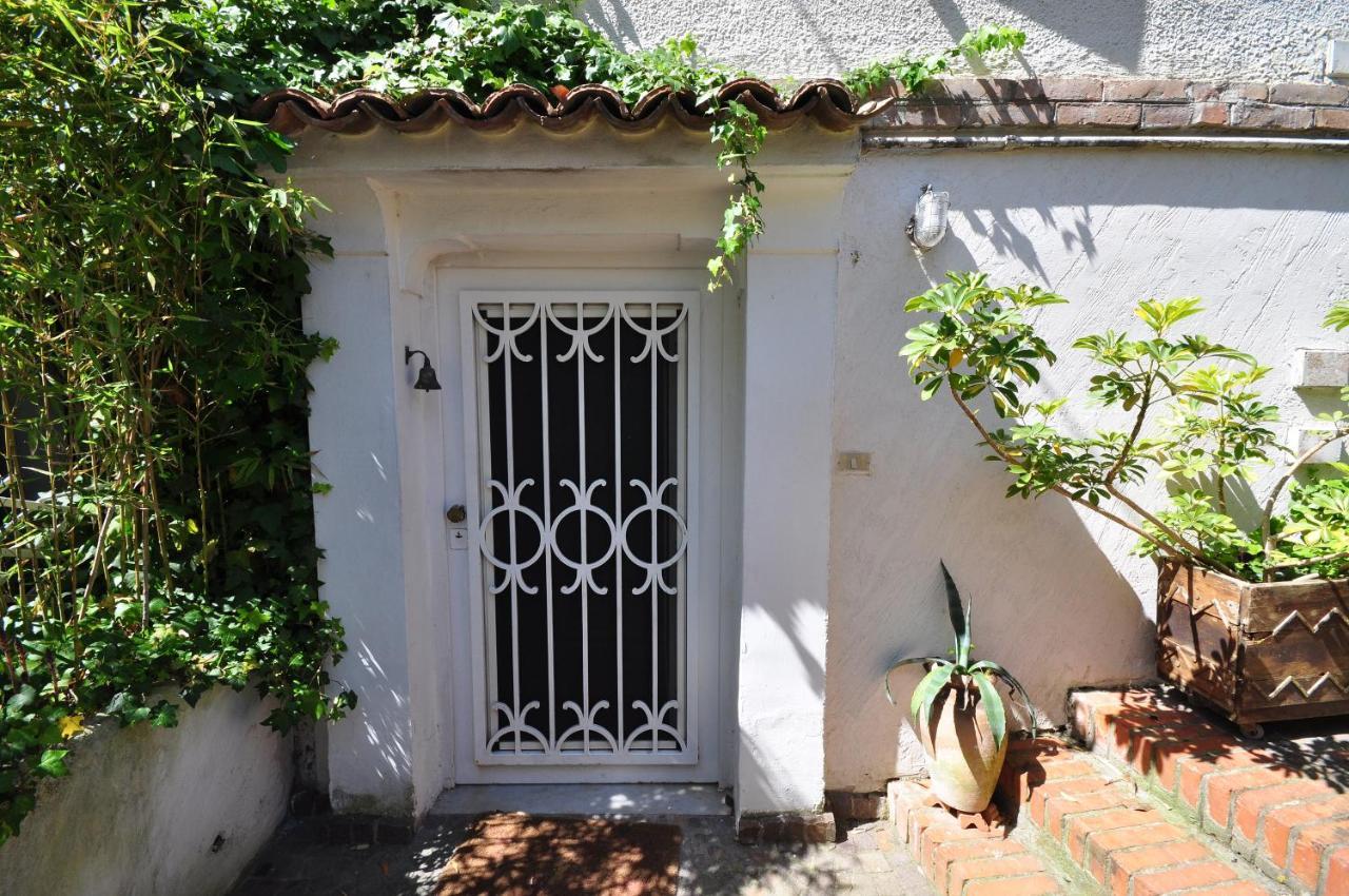 Residenza Le Rose Villa D'Arte Nápoly Kültér fotó